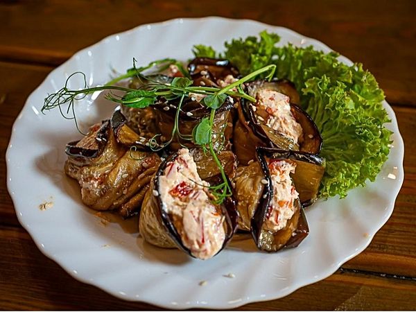 Баклажан закусочный c сыром Фета