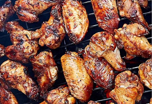 Куриные крылья на мангале