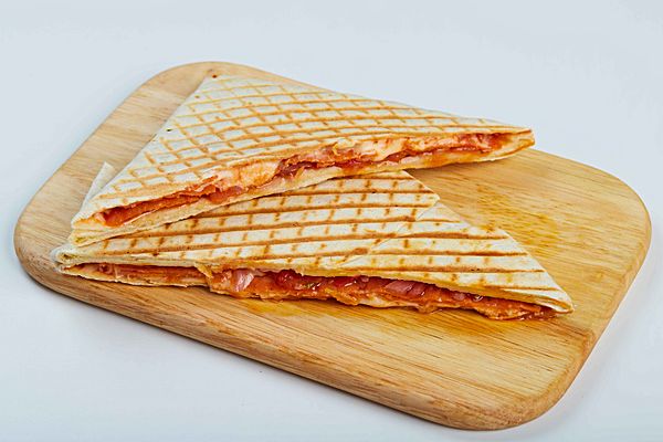 Тортилья Пеперони