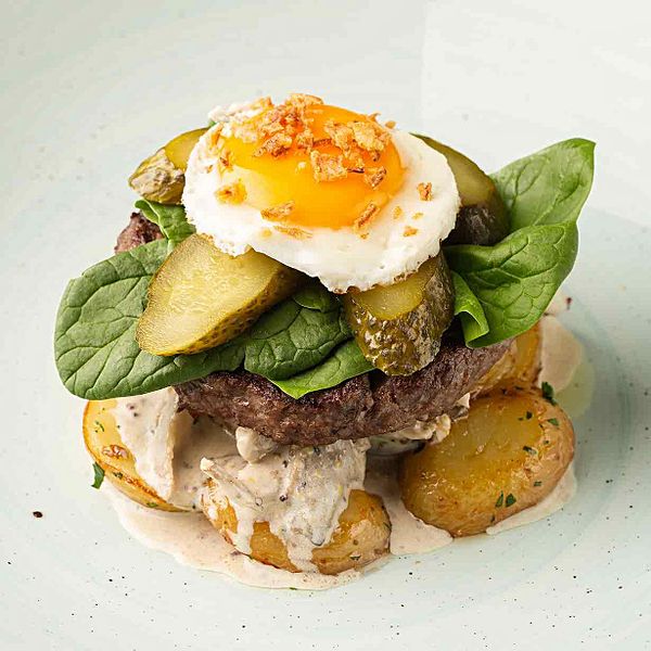 Бифштекс по-деревенски