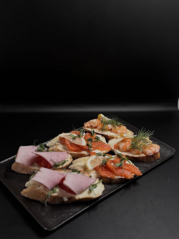 Сет Брускетт