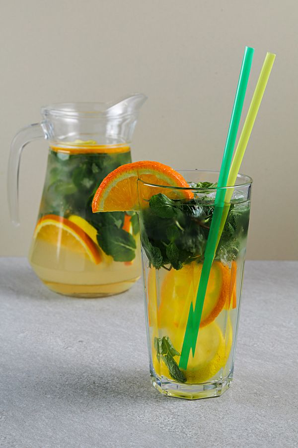 Натуральный лимонад