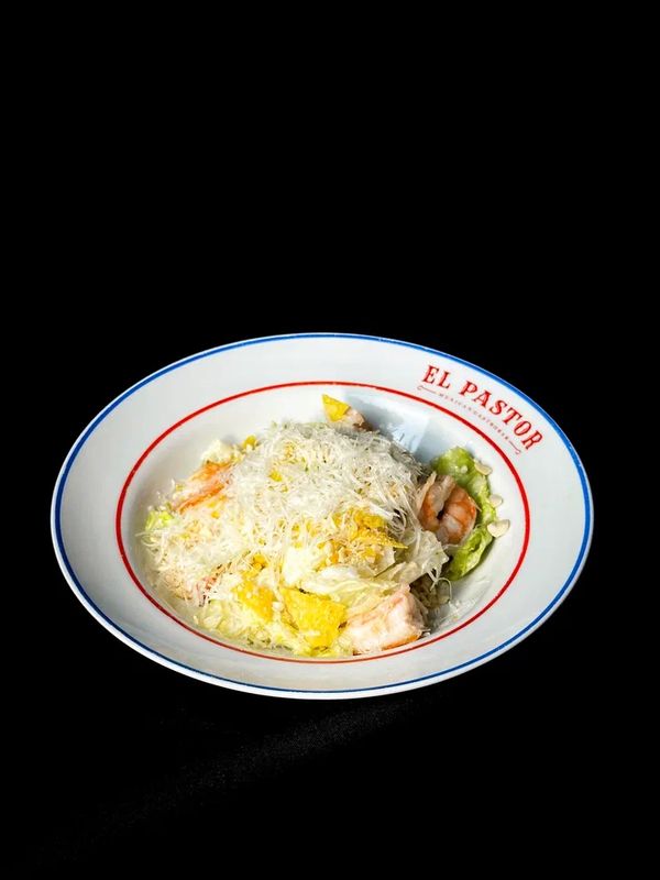 Салат с тигровыми креветками