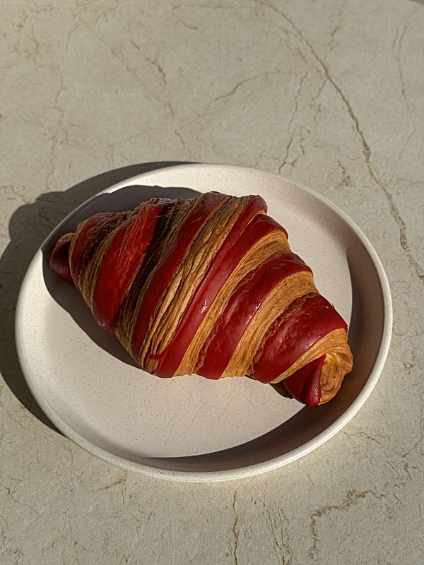 Круассан ягодный