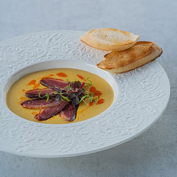 Сырный крем-суп с вяленой уткой