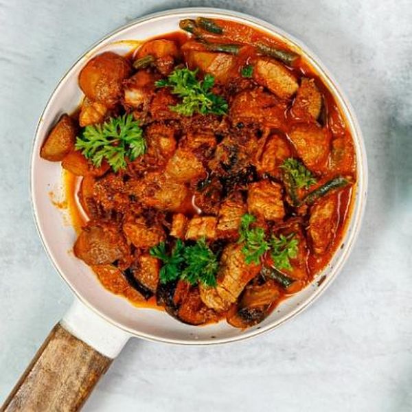 Сковородка со свининой