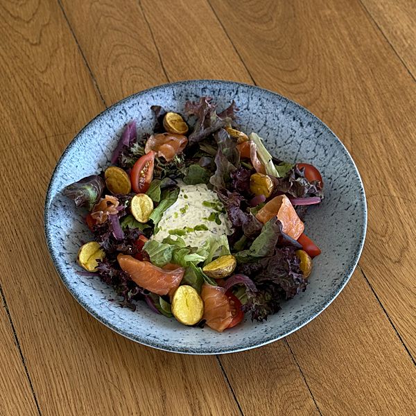 С форелью и бэйби картофелем