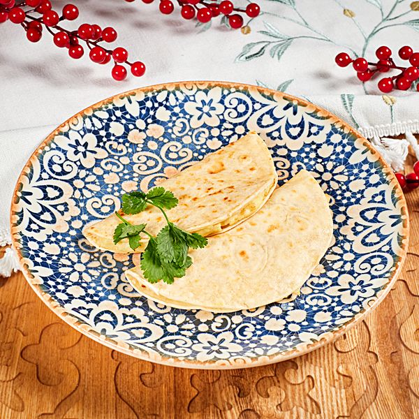 Кыстыбай с ароматным мятым картофелем