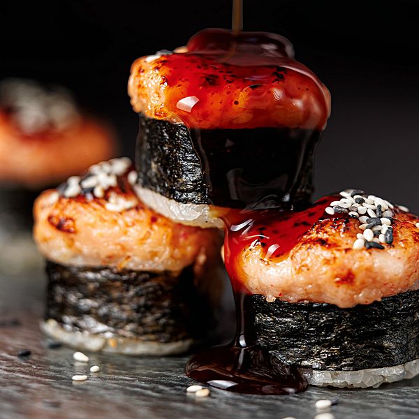 Запеченный ролл с креветкой