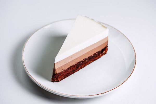 Три шоколада