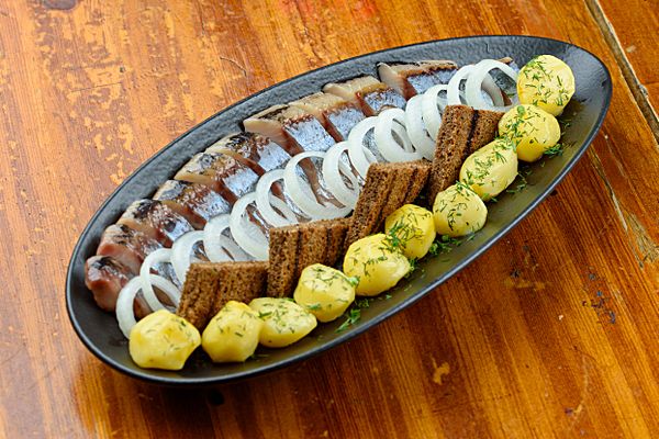 Сельдь домашнего посола