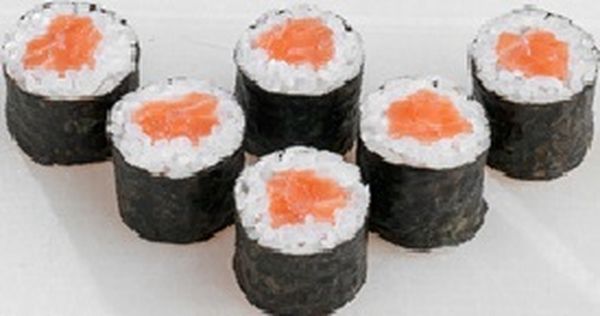 Ролл с лососем