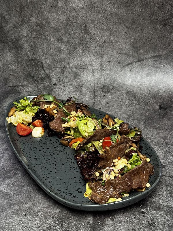 С телятиной и грибами