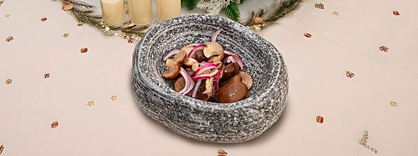 Крымские грибы маринованные с луком