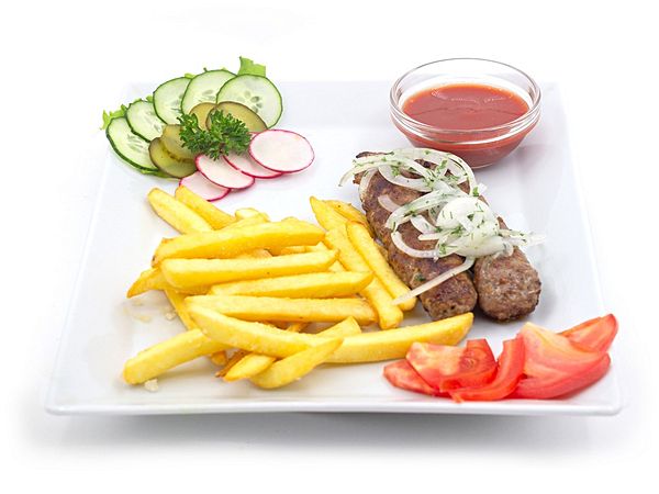 Колбаски по-симферопольски с гарниром