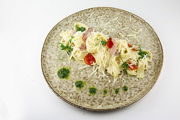 Фетучини карбонара