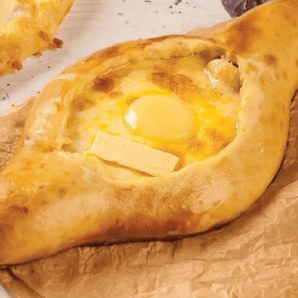 Хачапури по-аджарски