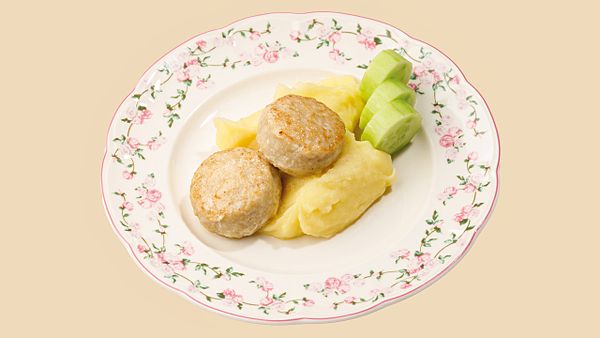 Котлеты из кролика с пюре