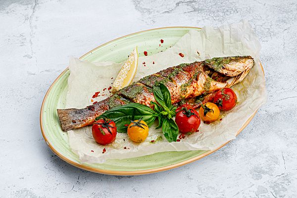 Сибас прованс с овощами гриль