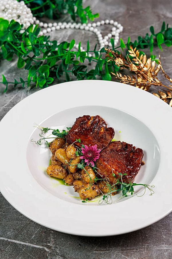 Медальоны из языка