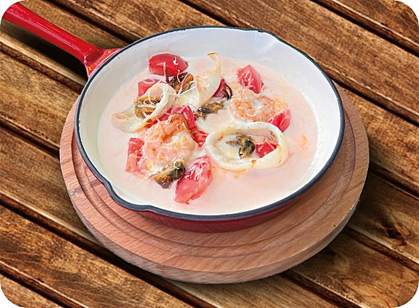 Сковородка с морепродуктами