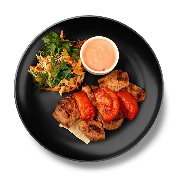 Шашлык из свиной вырезки с томатами