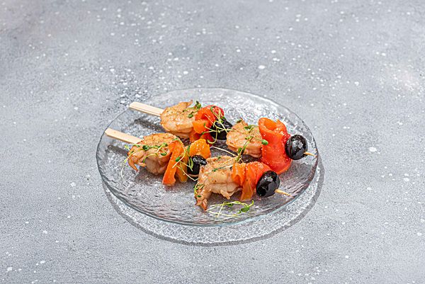 Испанская шпажка с креветкой