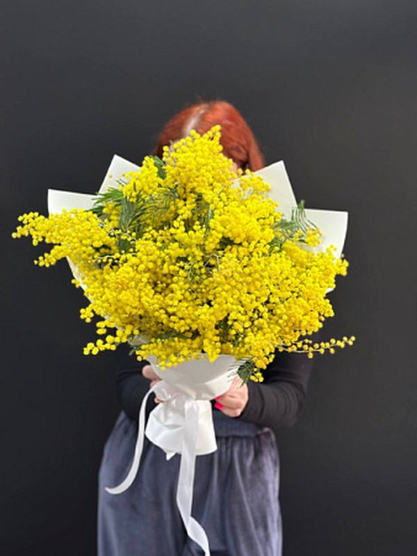 Букет мимоз в оформление