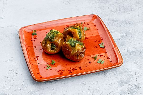 Картофель запечённый с розмарином