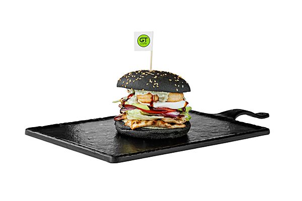 Бургер с креветкой и курицей