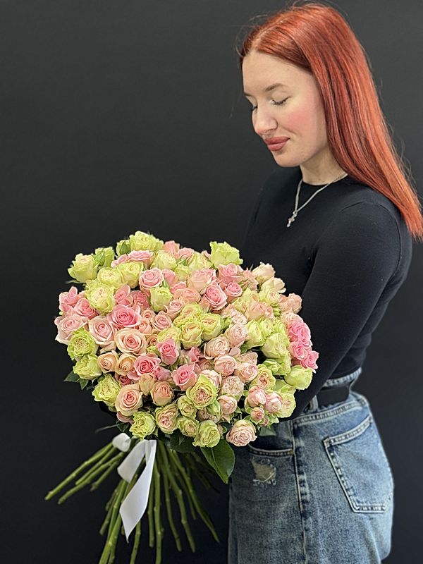 25 кустовых роз