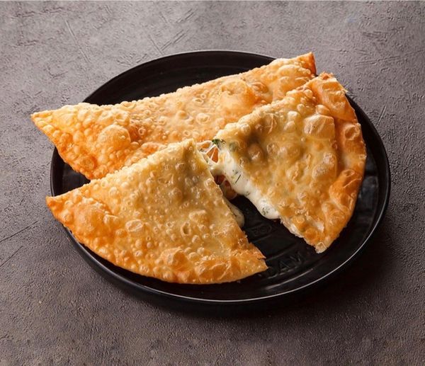 Чебурек классический С Сыром