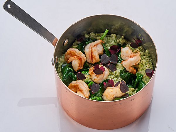 Каша овсяная со шпинатом, креветками и сыром Моцарелла