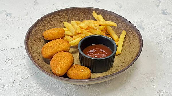 Наггетсы с картофелем фри