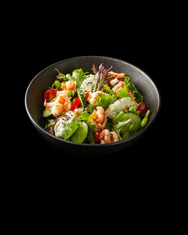 Салат с креветками и соусом дорблю