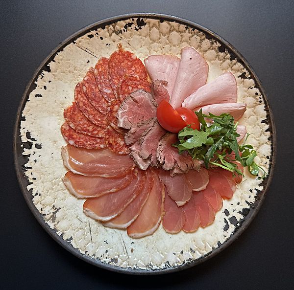 Мясное ассорти