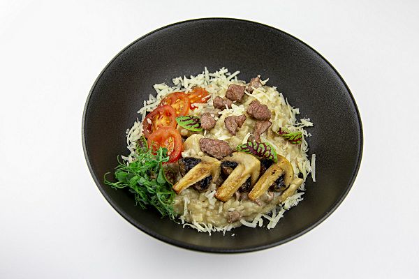 Ризотто с грибами и телятиной