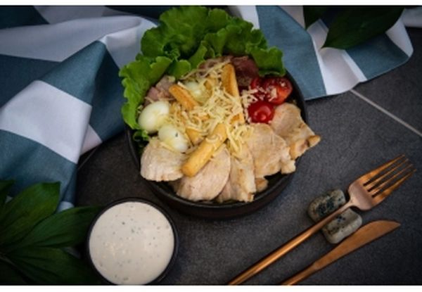 Цезарь с лососем