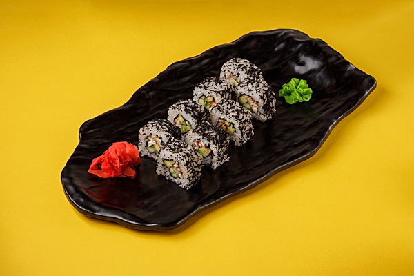 Калифорния с угрем