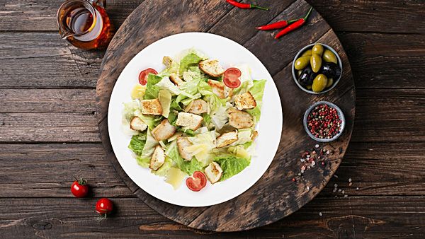 Цезарь с курицей