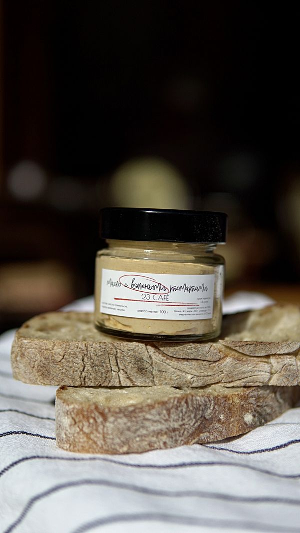 Масло с вялеными томатами