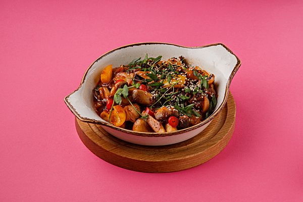 Сковородка азиатская с говядиной