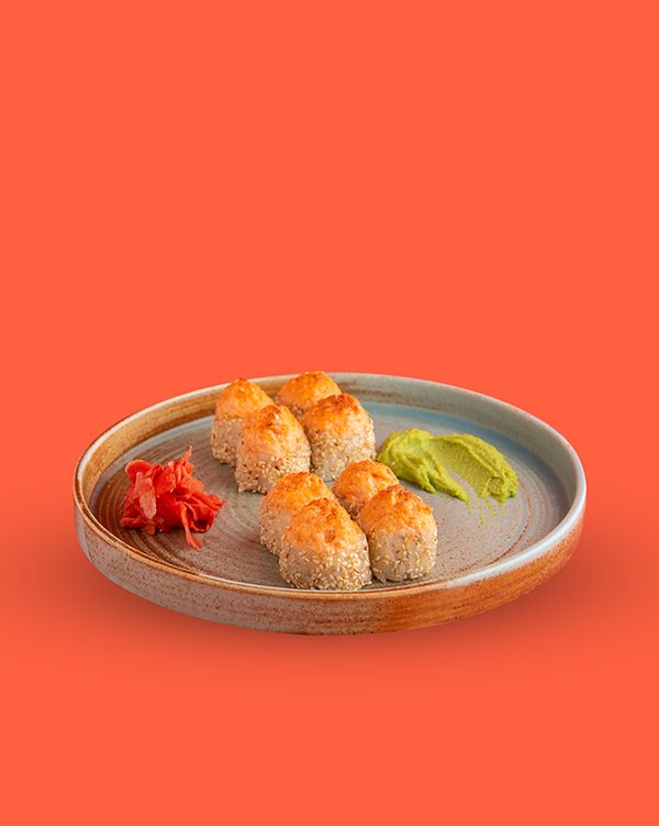 Запеченный ролл с креветкой и крабом