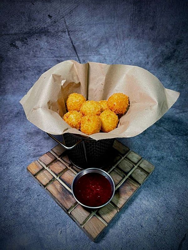 Сырные шарики из моцареллы