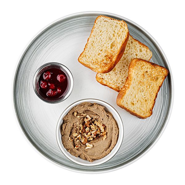 Паштет из куриной печени с вишневым конфи