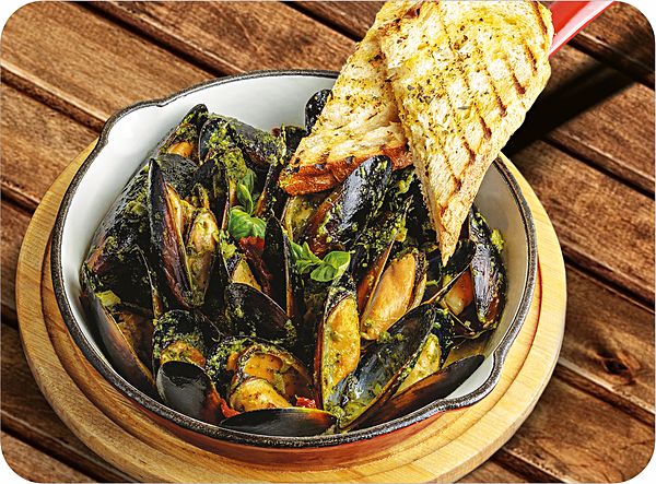 Мидии в соусе Том Ям