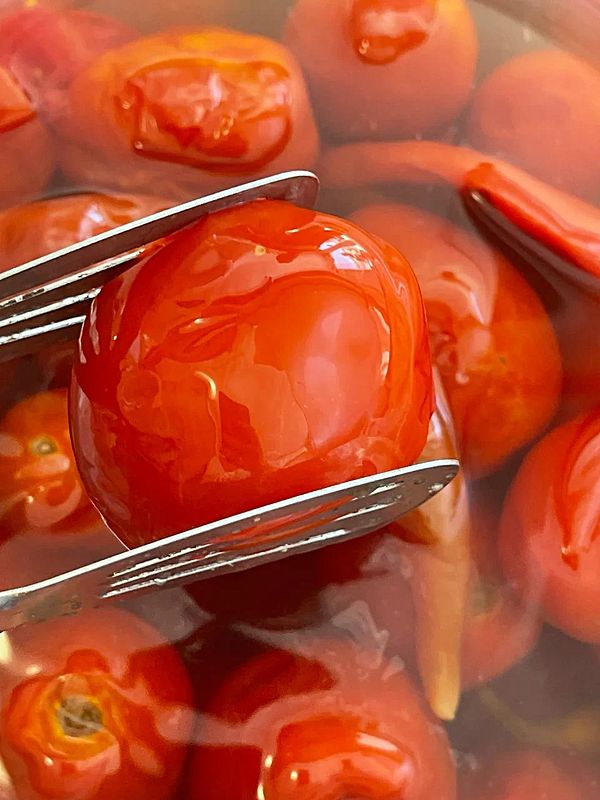 Помидоры бочковые красный