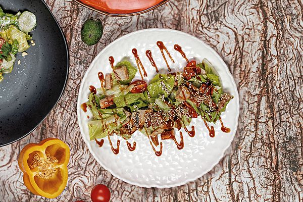 С угрем и японским омлетом