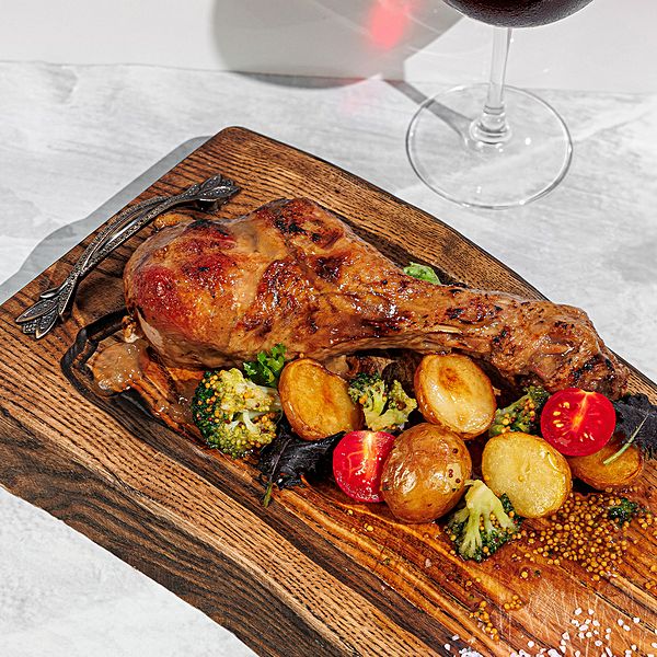 Индейка в яблочной глазури с овощами