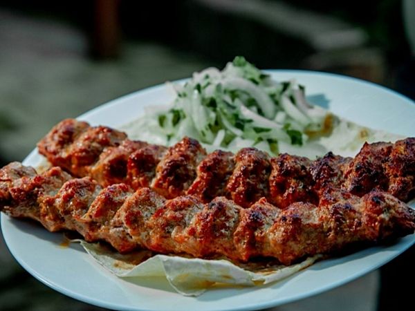 Люля-кебаб из баранины с сыром